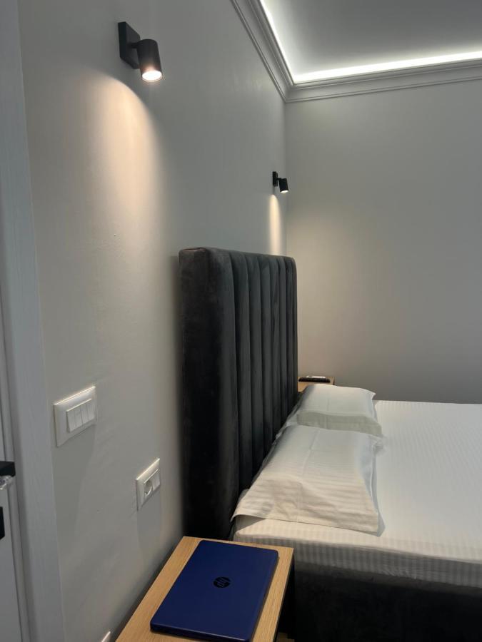 Checkpoint Tirana Apartments Ngoại thất bức ảnh